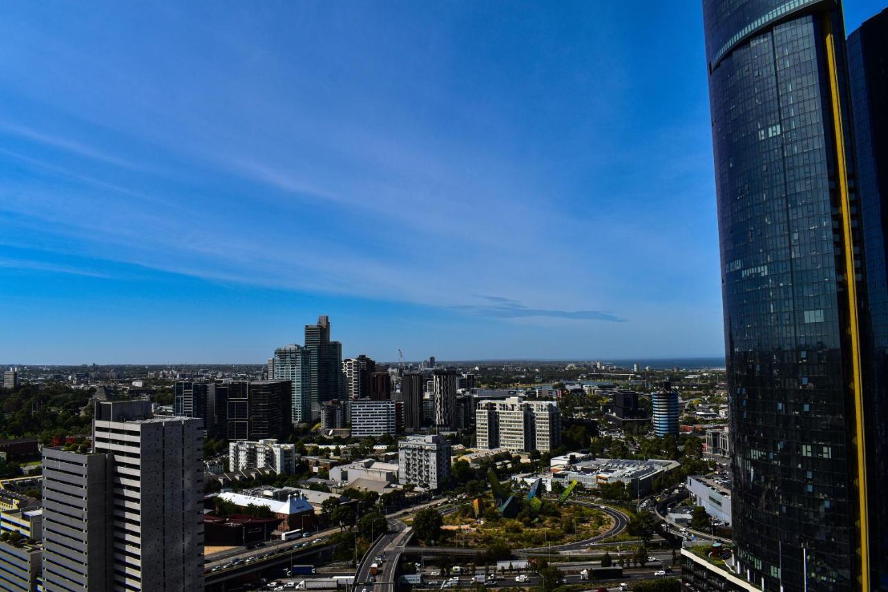 Fantastic 3 Bedroom Apartment In Southbank — Photos 1